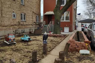 1319 S 51st Ct, Cicero, IL 60804 - Photo 1