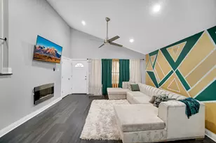 124 Wilson St, Park Forest, IL 60466 - Photo 3