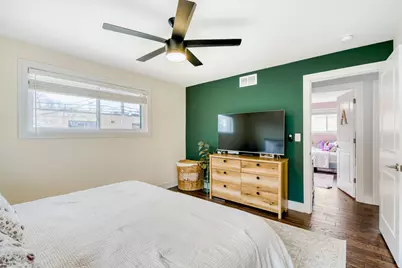 7065 N Hamlin Avenue, Lincolnwood, IL 60712 - Photo 17