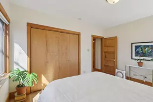 2319 Asbury Ave, Evanston, IL 60201 - Photo 33