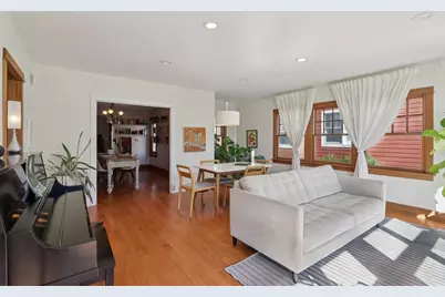 2319 Asbury Avenue, Evanston, IL 60201 - Photo 5