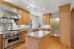 2319 Asbury Ave, Evanston, IL 60201 - Photo 13
