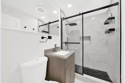 4023 W 58th Place, Chicago, IL 60629 - Photo 7