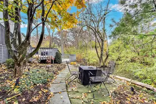 11515 Burr Oak Ln, Burr Ridge, IL 60527 - Photo 55