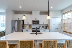 167 Canterbury Way, Lake Zurich, IL 60047 - Photo 7