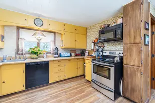 190 N 20th Rd, Peru, IL 61354 - Photo 27