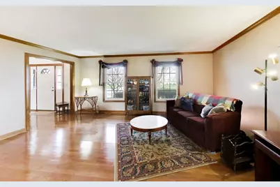 1528 Sequoia Road, Naperville, IL 60540 - Photo 3