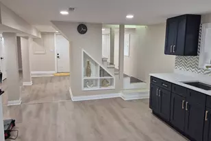 4855 W Argyle St, Chicago, IL 60630 - Photo 37