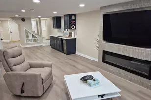 4855 W Argyle St, Chicago, IL 60630 - Photo 35