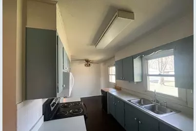 3915 N Neely Avenue, Decatur, IL 62526 - Photo 5