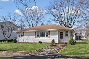 404 S Maple St, Gilman, IL 60938 - Photo 3