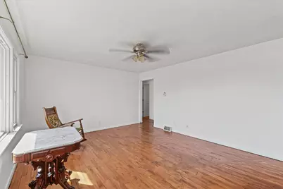 404 S Maple Street, Gilman, IL 60938 - Photo 7