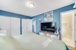 310 Maricopa Ln, Hoffman Estates, IL 60169 - Photo 13