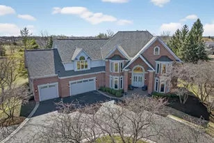 9315 N Muirfield Dr, Lakewood, IL 60014 - Photo 5