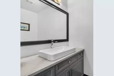 9315 N Muirfield Drive, Lakewood, IL 60014 - Photo 51