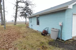 211 Oak St, Big Rock, IL 60511 - Photo 23