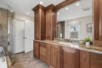 334 E Winchester Road, Libertyville, IL 60048 - Photo 19