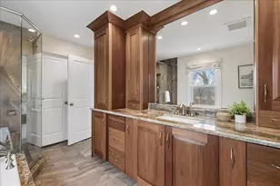 334 E Winchester Rd, Libertyville, IL 60048 - Photo 19