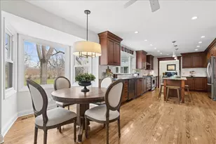 334 E Winchester Rd, Libertyville, IL 60048 - Photo 7