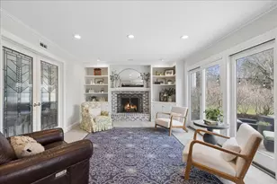 334 E Winchester Rd, Libertyville, IL 60048 - Photo 5