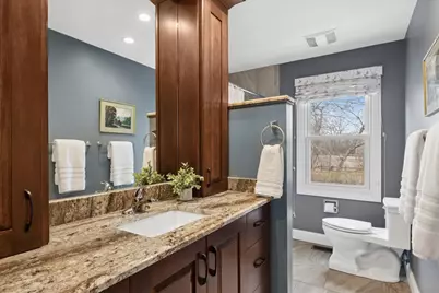 334 E Winchester Road, Libertyville, IL 60048 - Photo 21