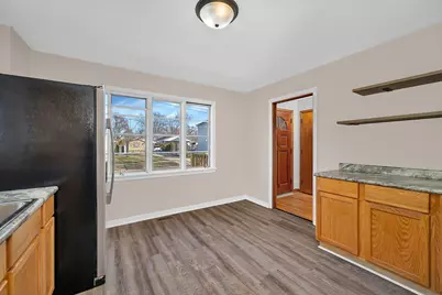 537 Saint George Street, Ottawa, IL 61350 - Photo 13