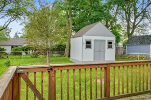 [Address not provided], Roselle, IL 60172 - Photo 5