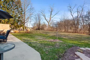 925 Wedgewood Dr, Crystal Lake, IL 60014 - Photo 27