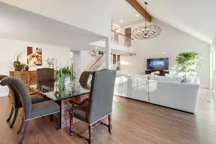 925 Wedgewood Dr, Crystal Lake, IL 60014 - Photo 7