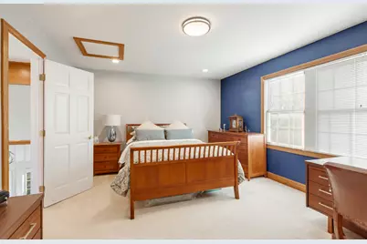 925 Wedgewood Drive, Crystal Lake, IL 60014 - Photo 15