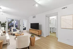 2131 N Larrabee St, Chicago, IL 60614 - Photo 5