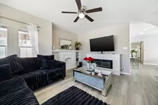 2431 Gunderson Ave, Berwyn, IL 60402 - Photo 3