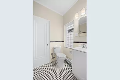 1321 E 56th Street #2, Chicago, IL 60637 - Photo 13