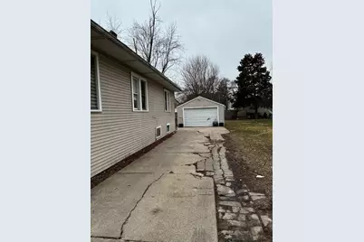 741 Hinman Street, Aurora, IL 60505 - Photo 3