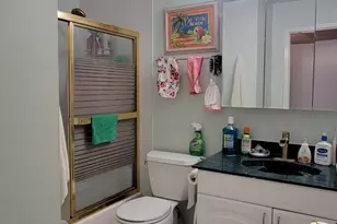 835 Waterview Cir, Vernon Hills, IL 60061 - Photo 7