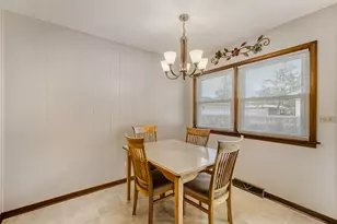 602 E Weathersfield Way, Schaumburg, IL 60193 - Photo 11