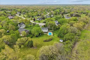 1430 Allyson Ct, Libertyville, IL 60048 - Photo 33