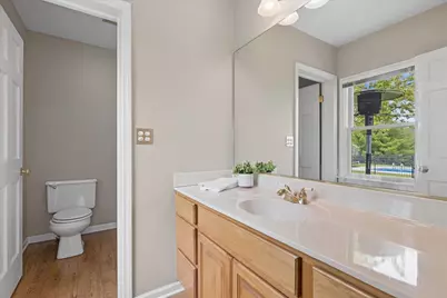 1430 Allyson Court, Libertyville, IL 60048 - Photo 13