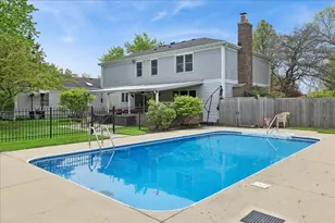 1430 Allyson Ct, Libertyville, IL 60048 - Photo 25
