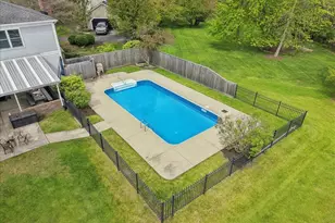 1430 Allyson Ct, Libertyville, IL 60048 - Photo 29