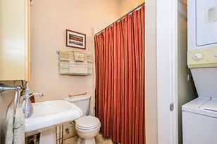 2039 W Armitage Ave, Chicago, IL 60647 - Photo 15