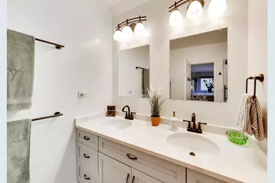 181 W Fabish Drive, Buffalo Grove, IL 60089 - Photo 17