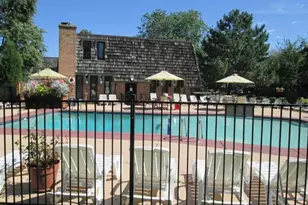 9 Oak Creek Dr, Buffalo Grove, IL 60089 - Photo 31