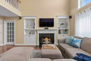 36879 N Deerview Dr, Lake Villa, IL 60046 - Photo 9