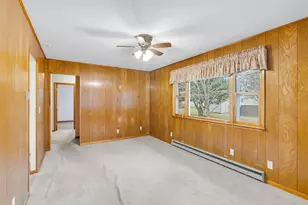 215 N State St, Genoa, IL 60135 - Photo 13