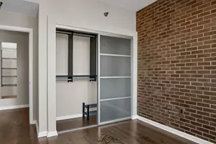 3232 N Halsted St, Chicago, IL 60657 - Photo 11