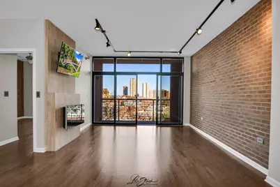3232 N Halsted Street #D707, Chicago, IL 60657 - Photo 5