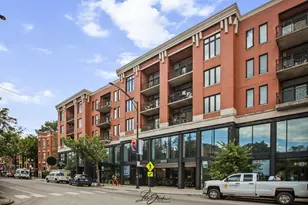 3232 N Halsted St, Chicago, IL 60657 - Photo 3