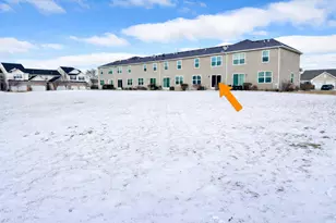 748 Florence St, Hampshire, IL 60140 - Photo 19