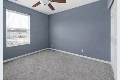 748 Florence Street, Hampshire, IL 60140 - Photo 13